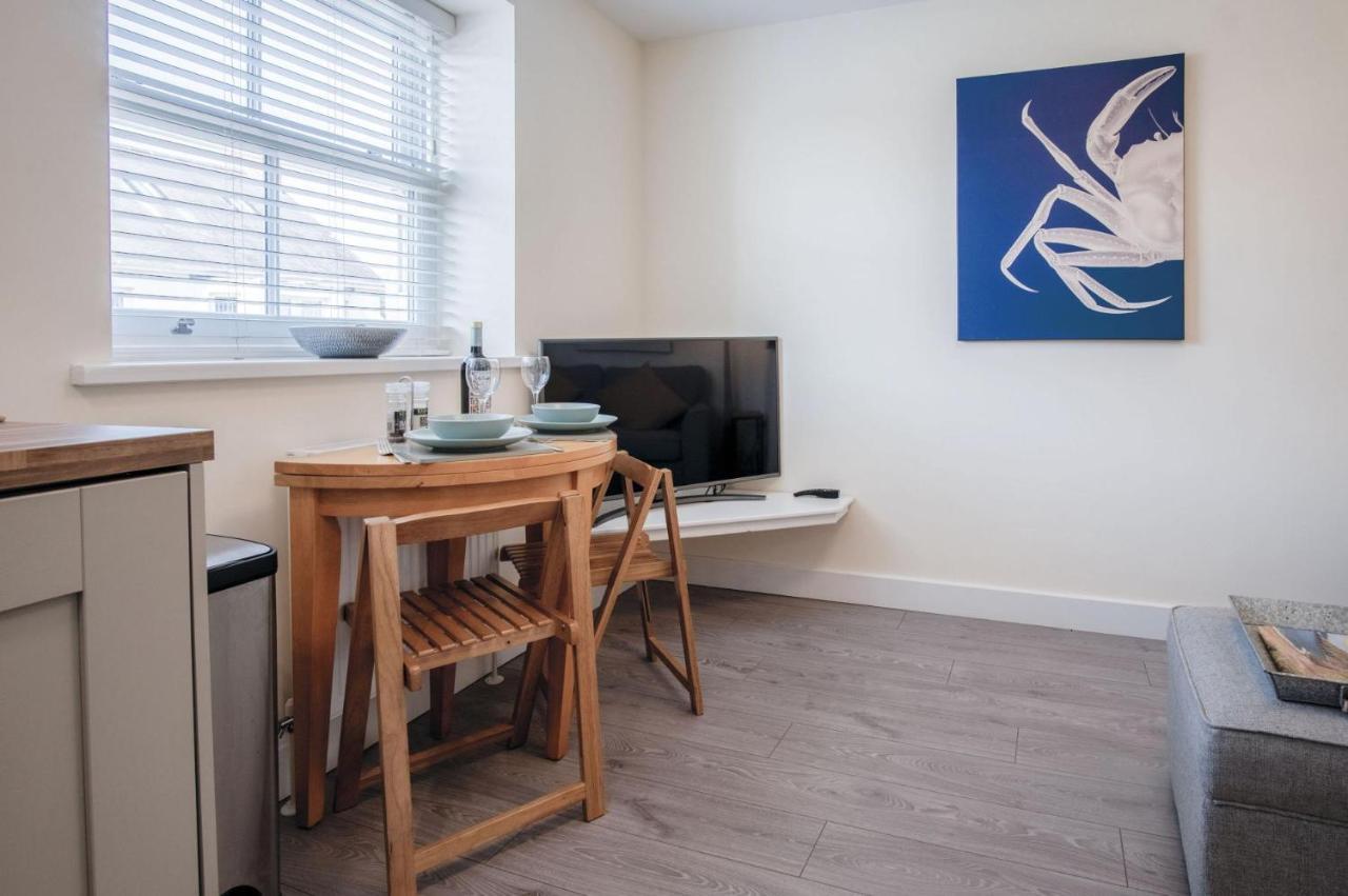 Myrtle - 1 Bedroom Apartment - Saundersfoot Exterior photo