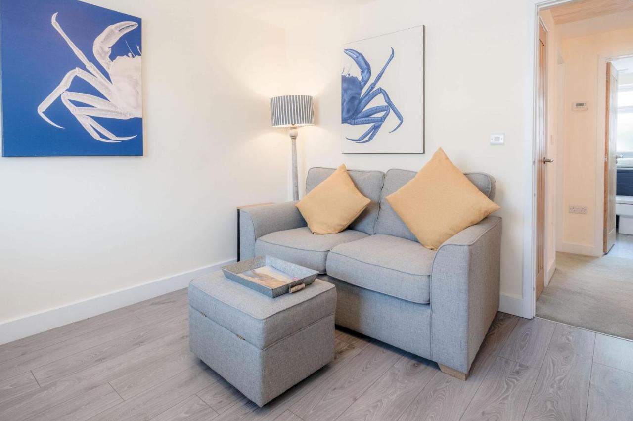 Myrtle - 1 Bedroom Apartment - Saundersfoot Exterior photo